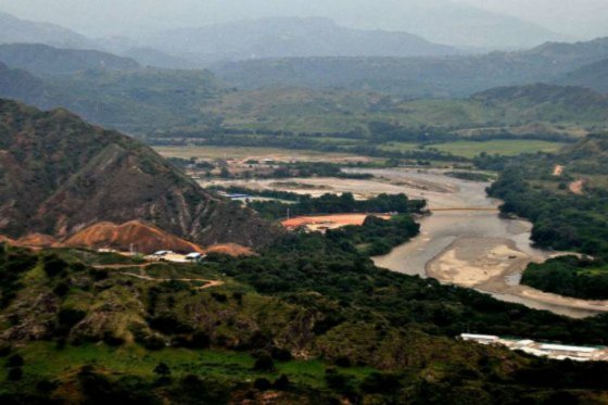 Deslizamiento de tierra tiene incomunicado a San Vicente del Caguán con el Huila