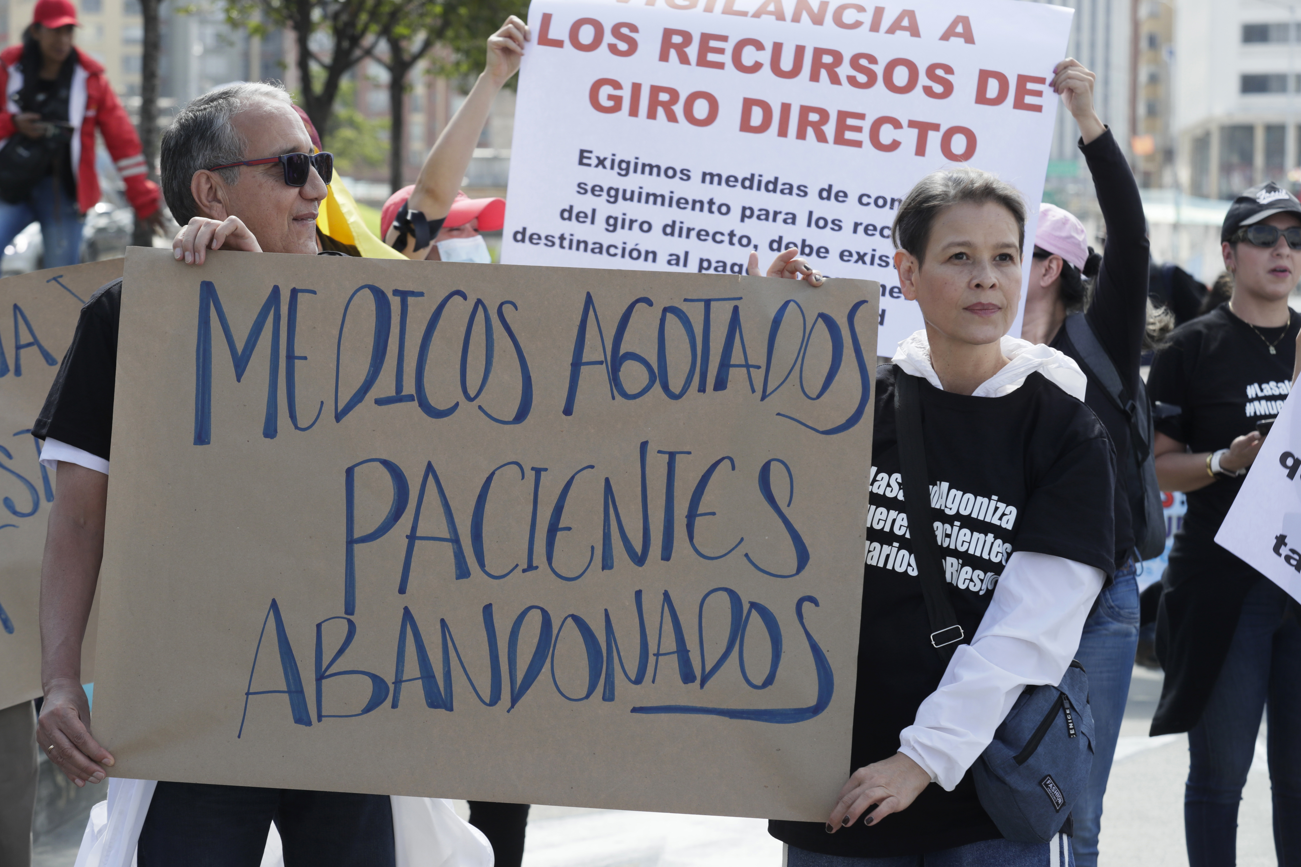 Retos de un sistema de salud al borde del colapso (análisis)