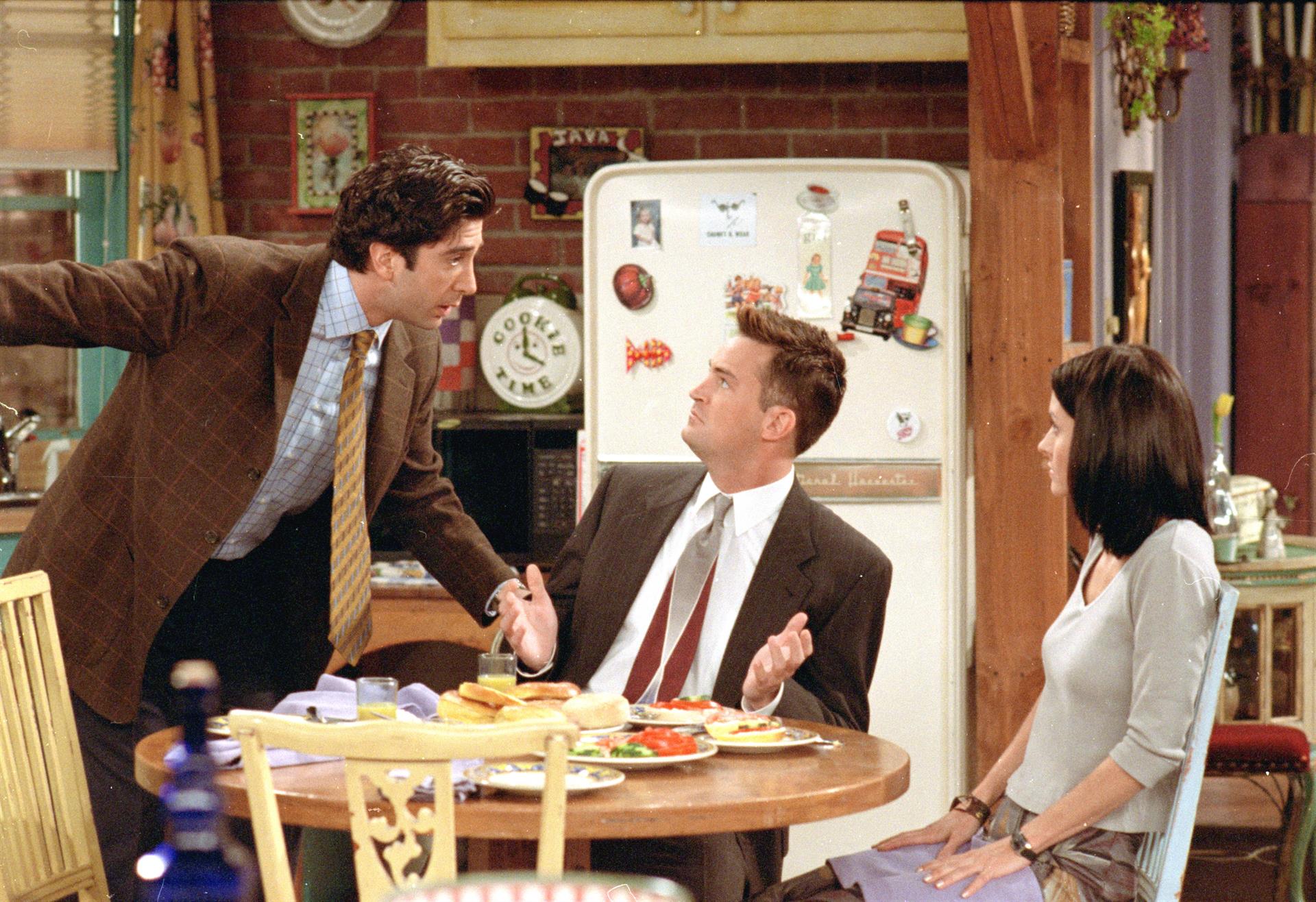 Los mejores capítulos de Matthew Perry en Friends, según Warner