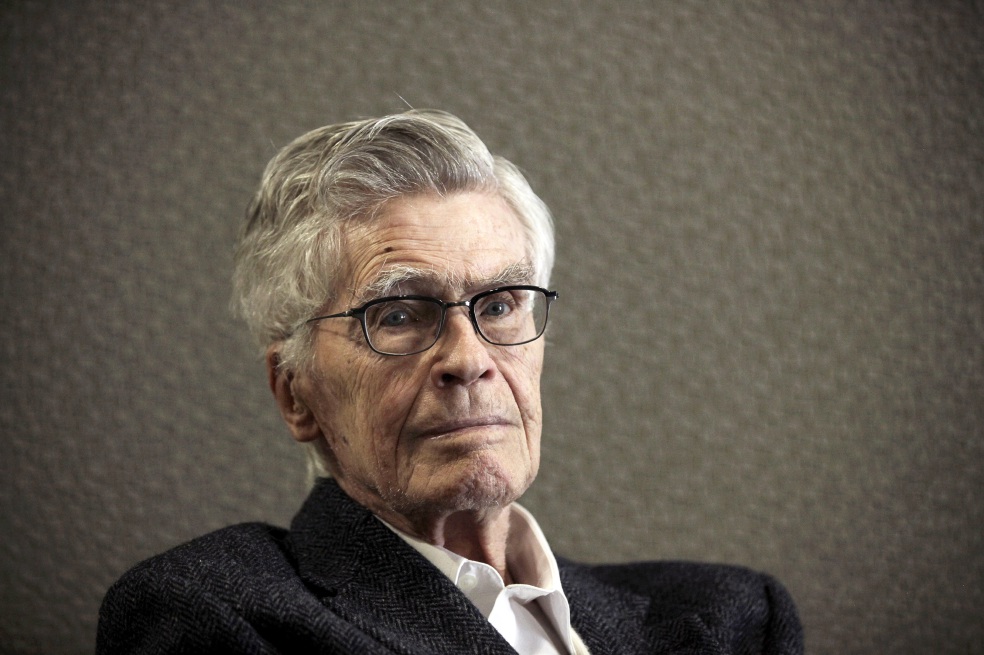 «Los médicos deben organizarse y luchar por sus derechos»: filósofo Mario Bunge
