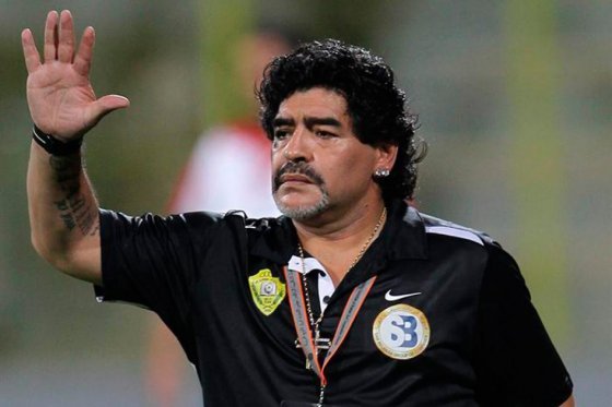 Maradona se ofrece a trabajar con Guardiola en Alemania