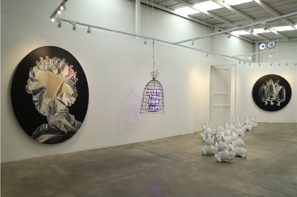 “Lo material al vacío”: exposición en la que el plástico es el protagonista