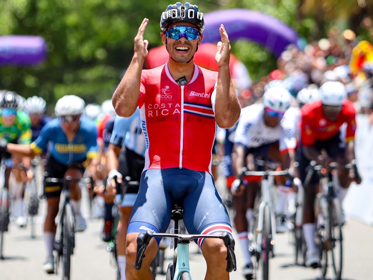 Jason Huertas de Costa Rica es el nuevo campeón panamericano de ruta élite.