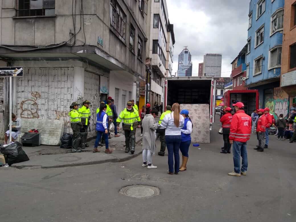 Autoridades ocupan inmueble, dedicado al microtráfico, en el centro de Bogotá