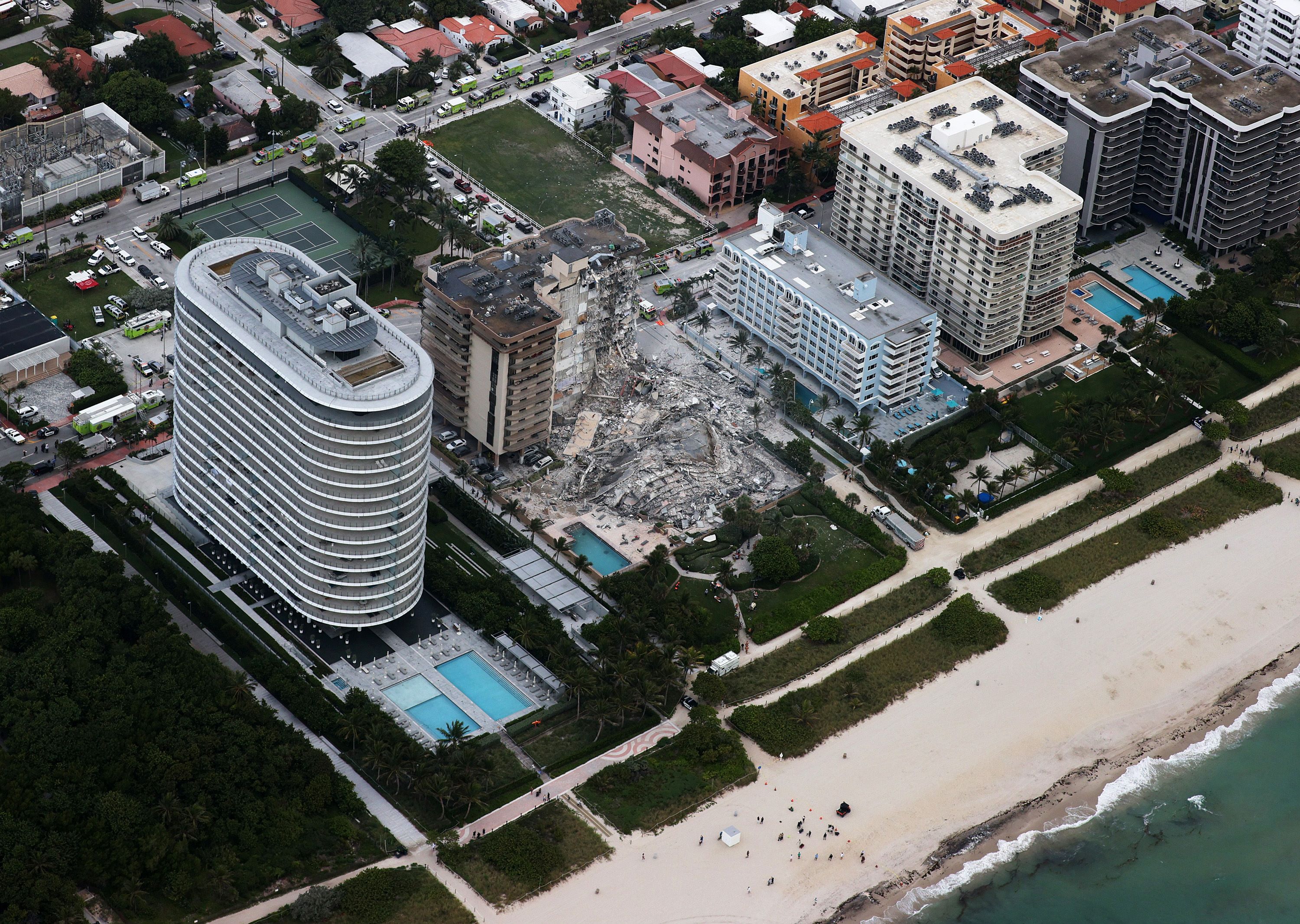 Al menos seis colombianos estarían desaparecidos tras derrumbe de edificio en Miami