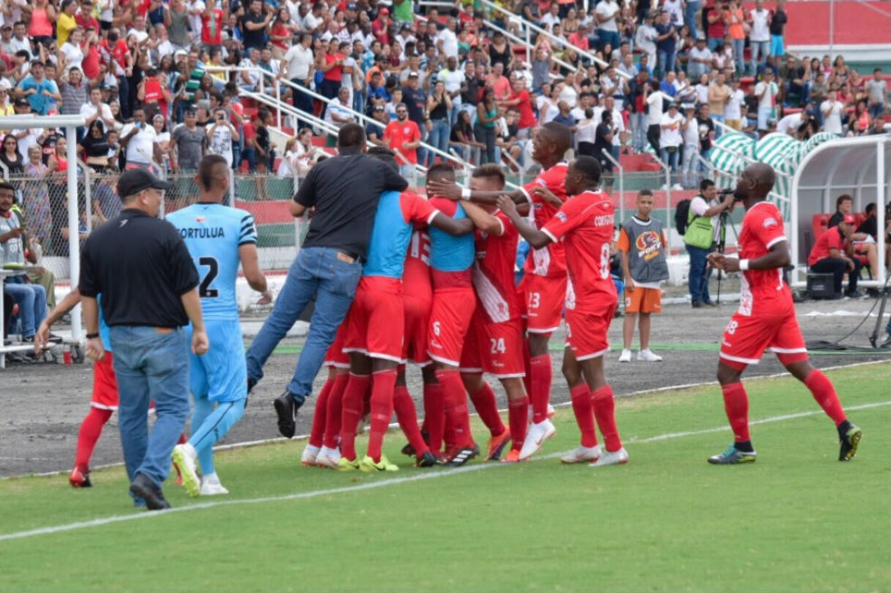 Cortuluá venció a Cúcuta y quedó con vida en el Torneo Águila