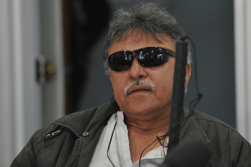“Yo no soy narco, soy revolucionario”, dice “Santrich” a un año de su detención