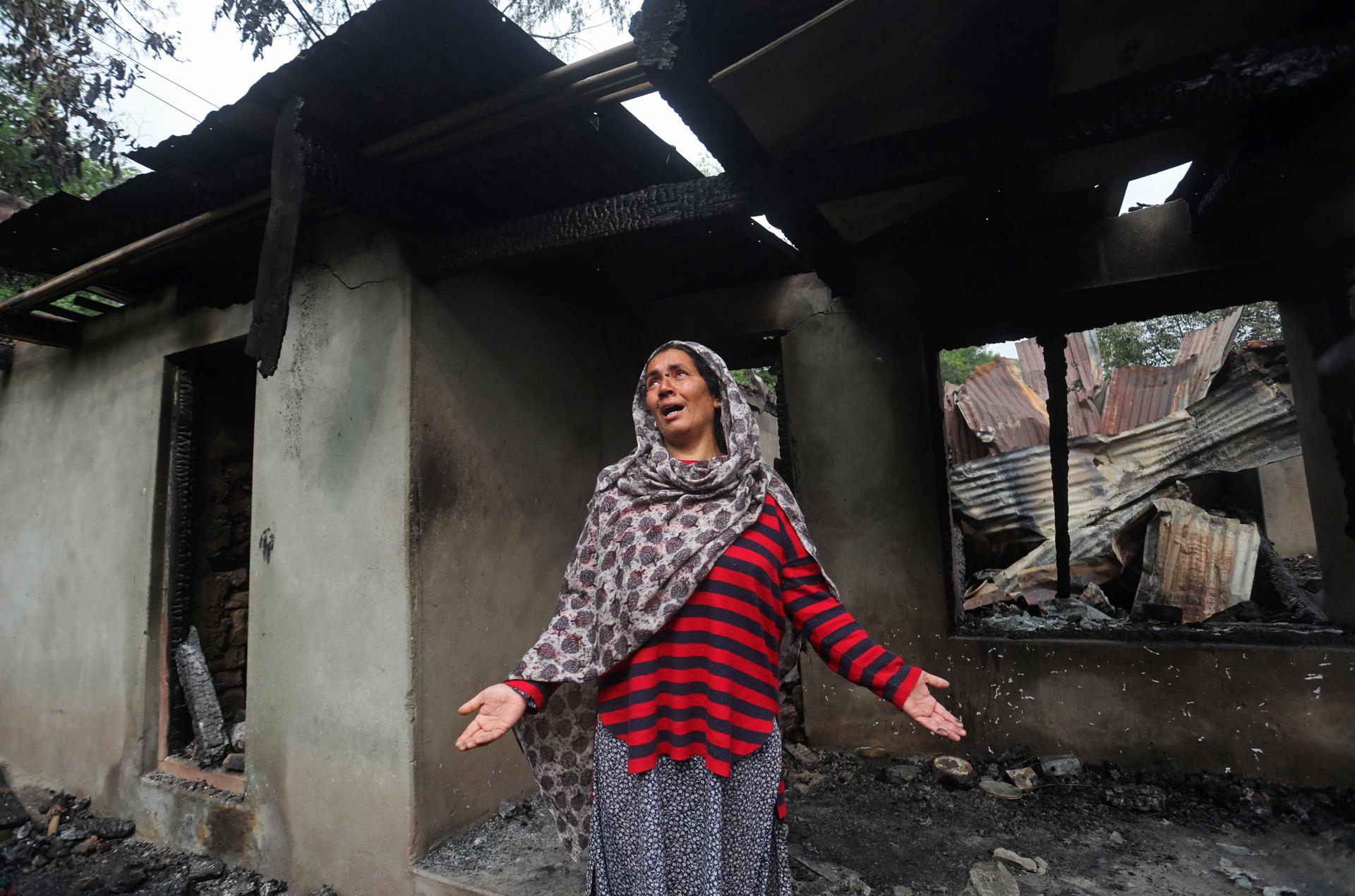 Continúa el fuego cruzado entre India y Pakistán: más de 40 muertos