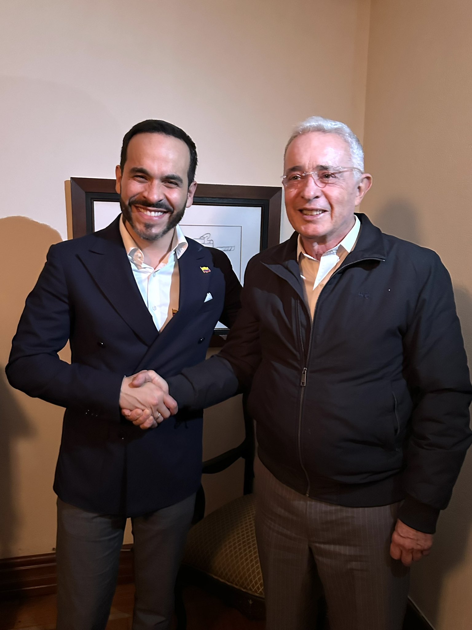 Uribe continúa reuniones con precandidatos: se encontró con De la Espriella