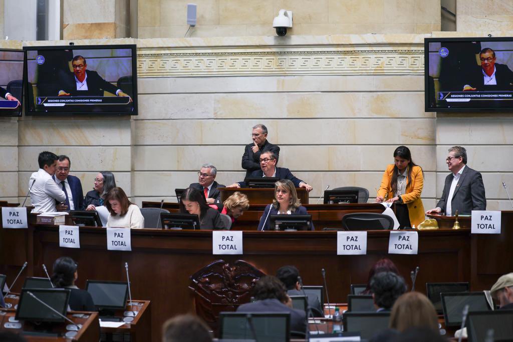 “Paz total”: proyecto de reforma a ley de orden público pasó en primer debate