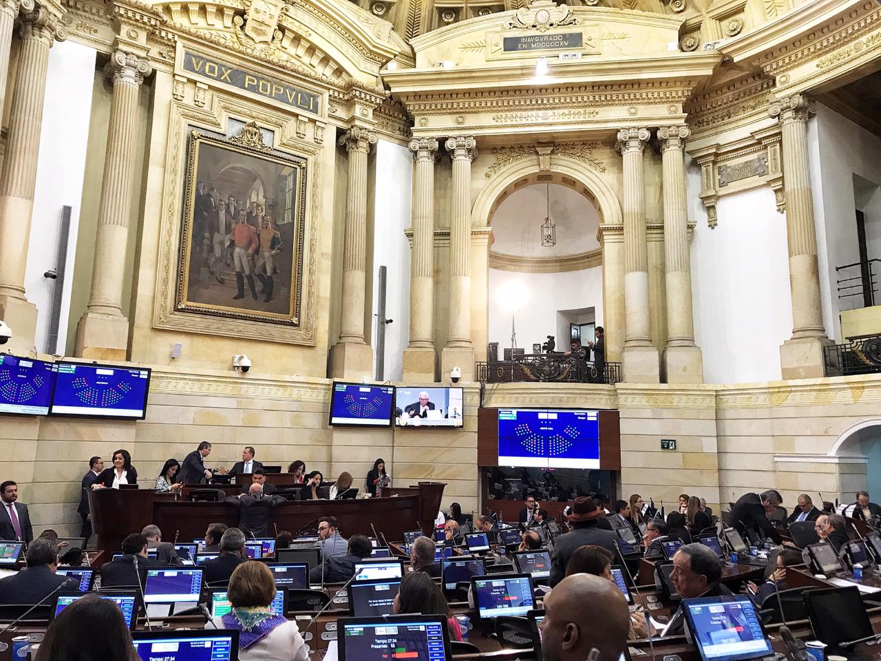 La plenaria del Senado le dio el aval al proyecto que el gobierno llevó al Congreso para modernizar el sector de las TIC.