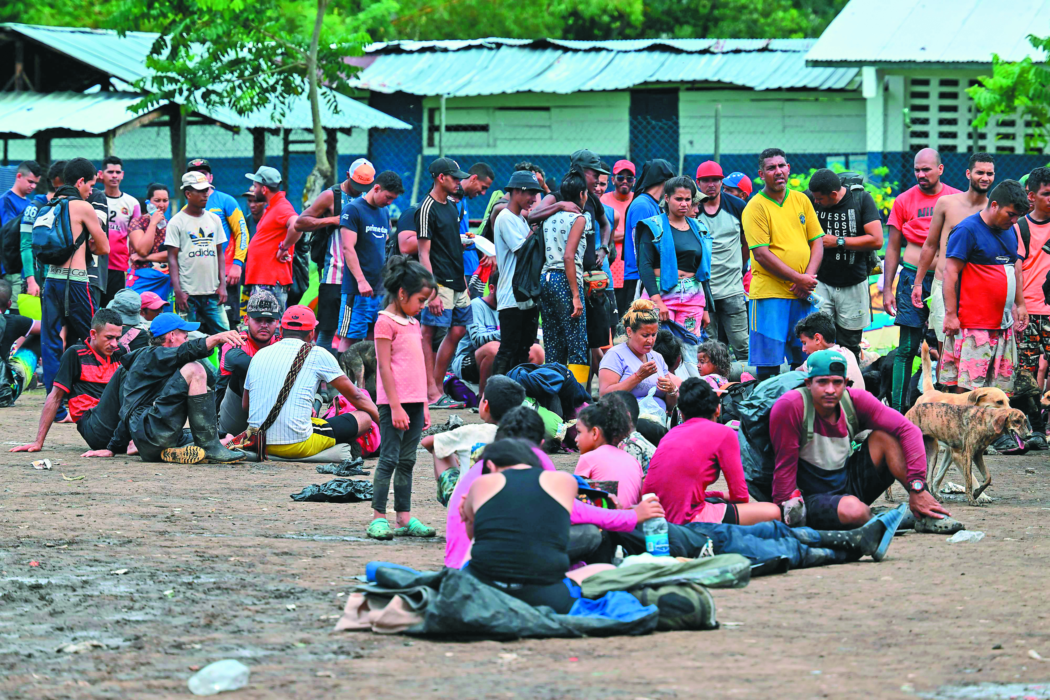 Colombia puede deportar migrantes, pero cumpliendo la ley