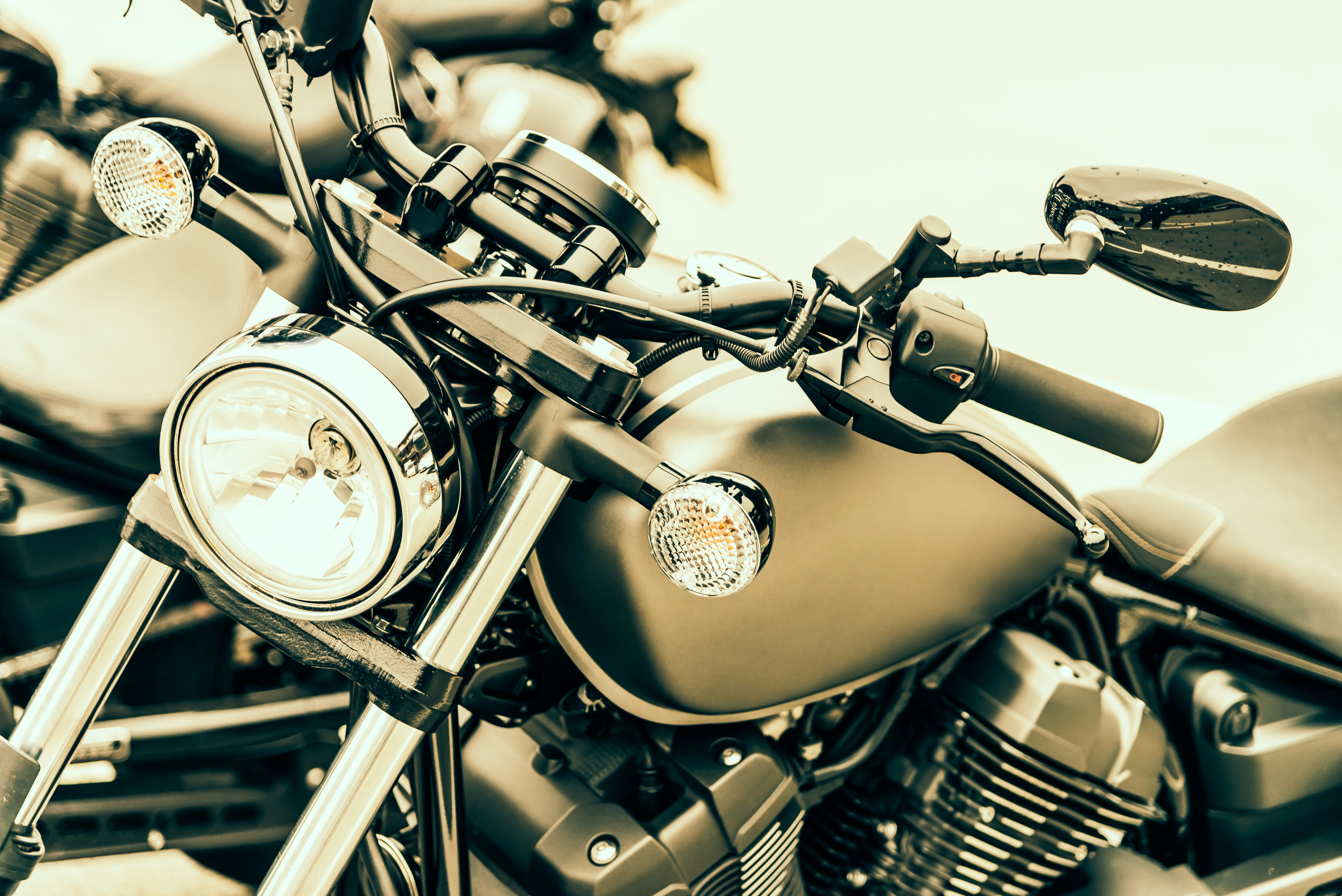 Motos de alto vs. bajo cilindraje: ¿cuál es la mejor opción para usted?