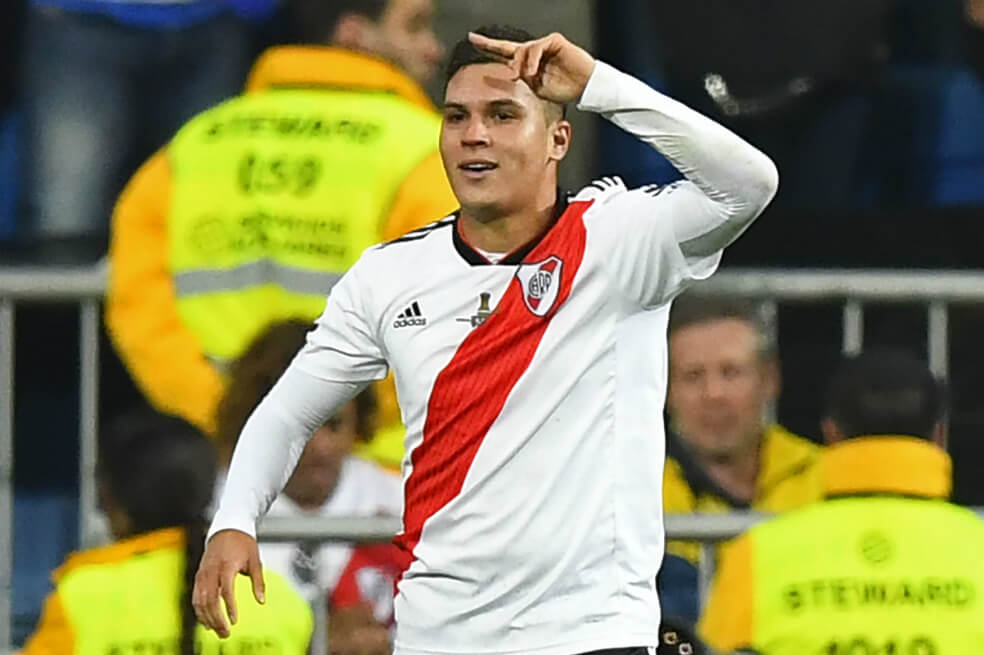 Juan Fernando Quintero sufrió un problema muscular y estará al menos dos semanas fuera de las canchas. / EFE