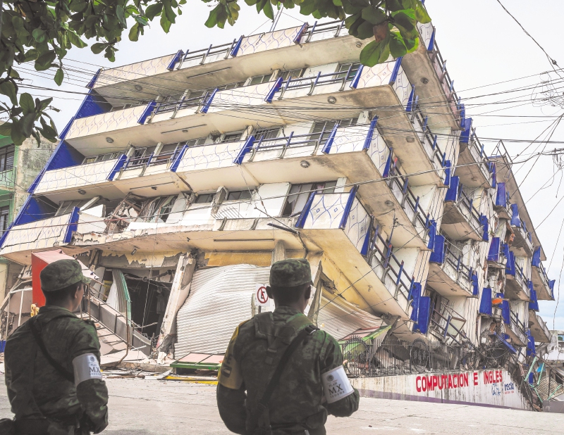 El terremoto de ayer en México tuvo una magnitud superior al  de 1985, que dejó 10 mil muertos. / AFP