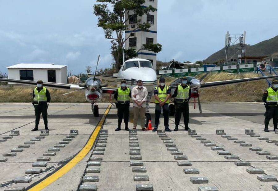 EE. UU. seguirá cooperando con Colombia para la interdicción aérea antidrogas