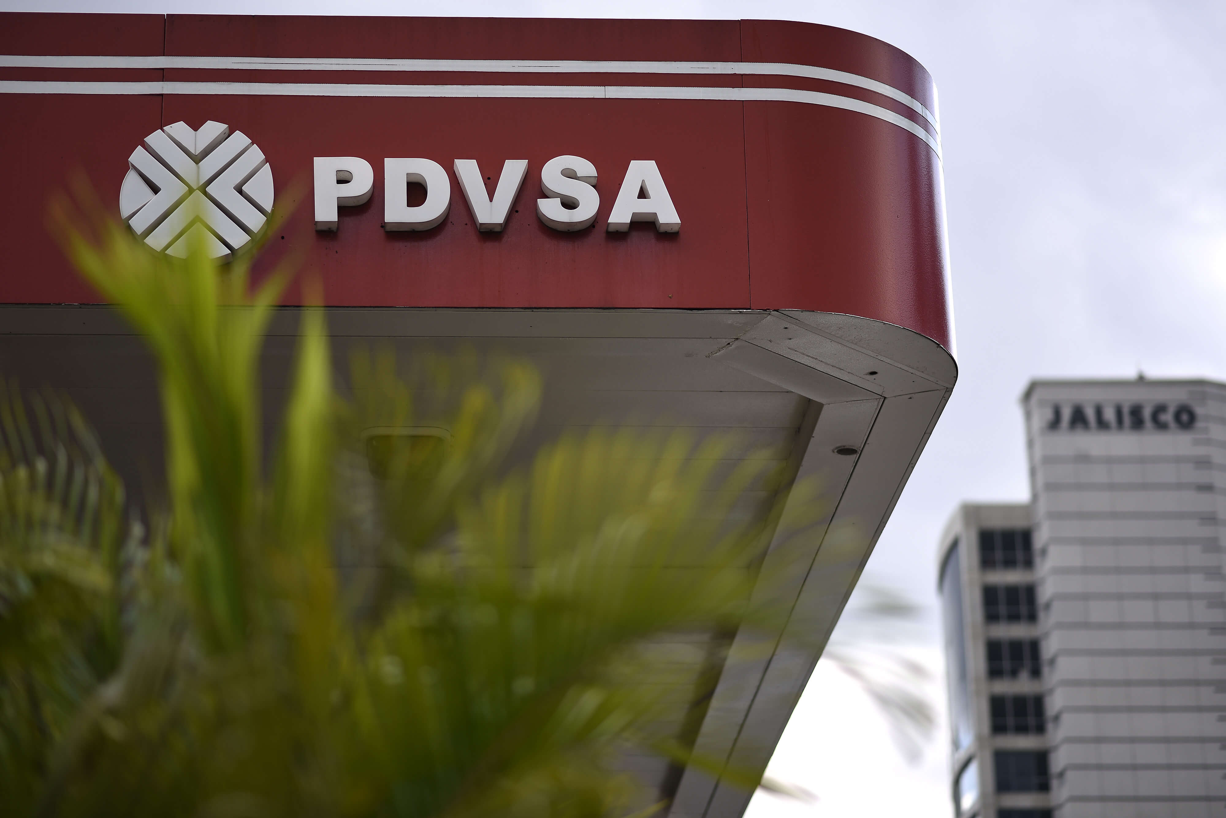 PDVSA, demandada en EE.UU. por préstamos de GE Capital