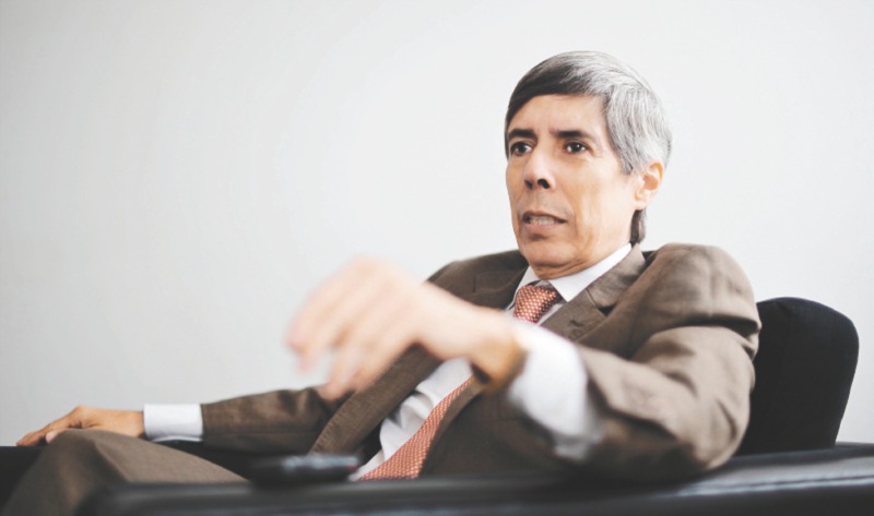 Fiscalía asegura que Alan Jara recibió un soborno de más de $3 mil millones