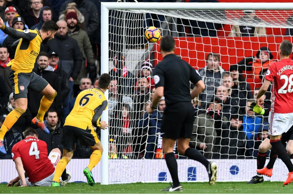 Arsenal marcha tercero a un punto del líder, Liverpool. / AFP