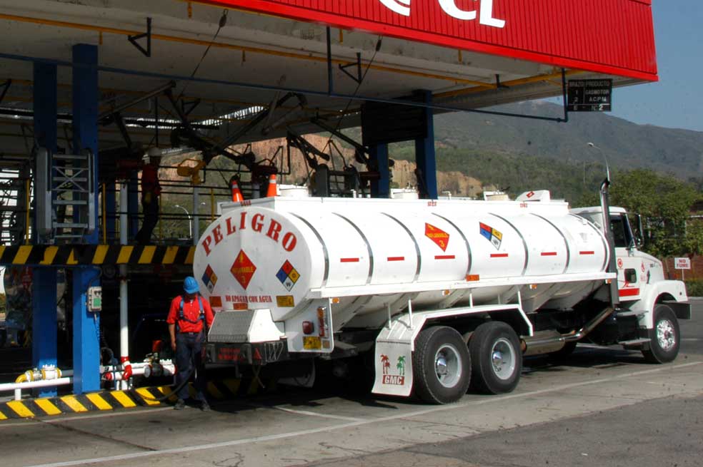Precio del galón de gasolina corriente en el país sube otros $97