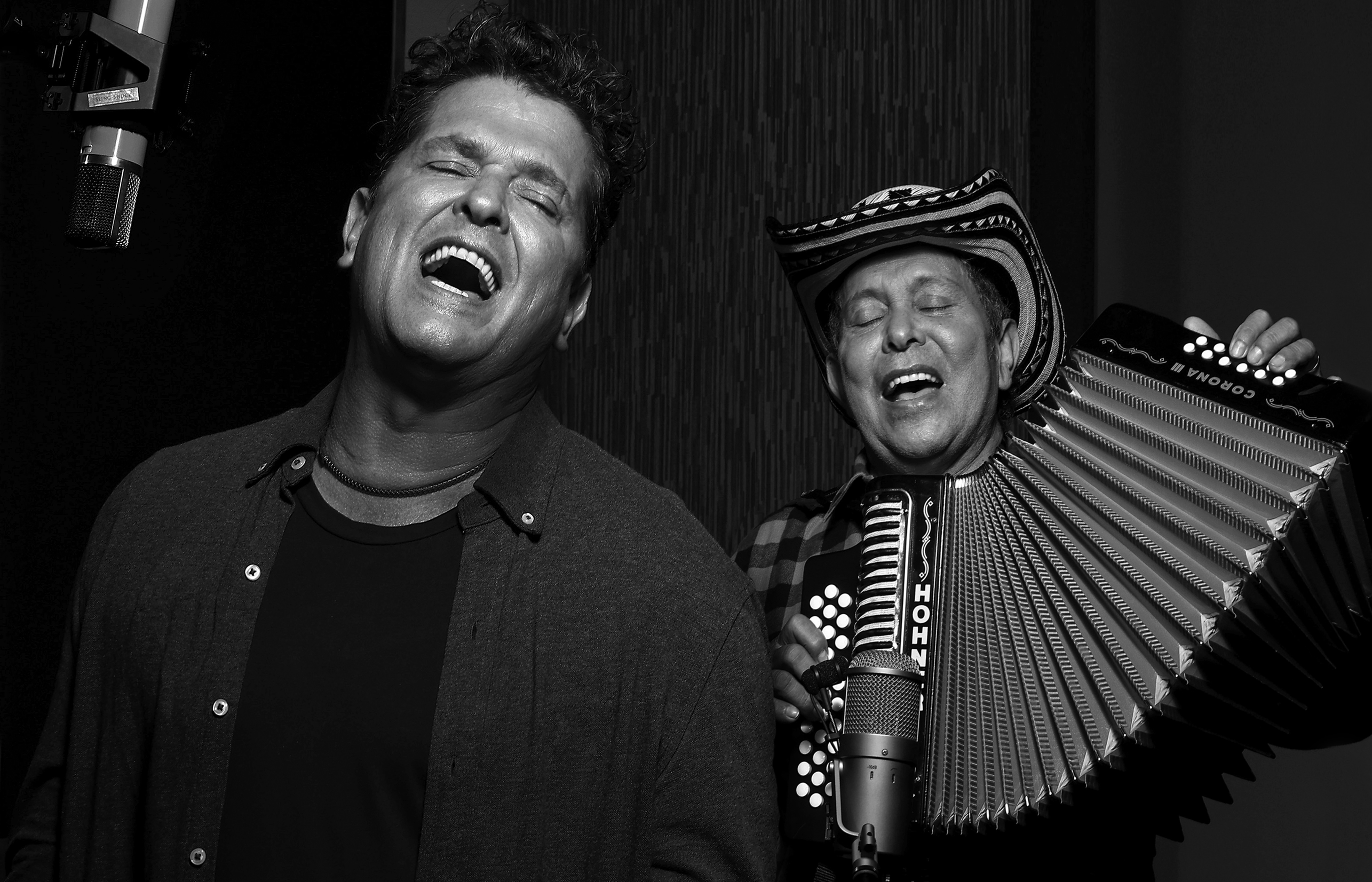 Con un nuevo álbum, Carlos Vives celebra 30 años de carrera artística