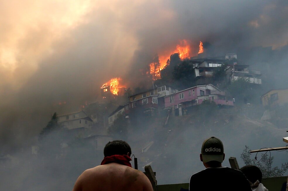 Así quedó Valparaíso, la ciudad chilena devastada por el incendio en Nochebuena