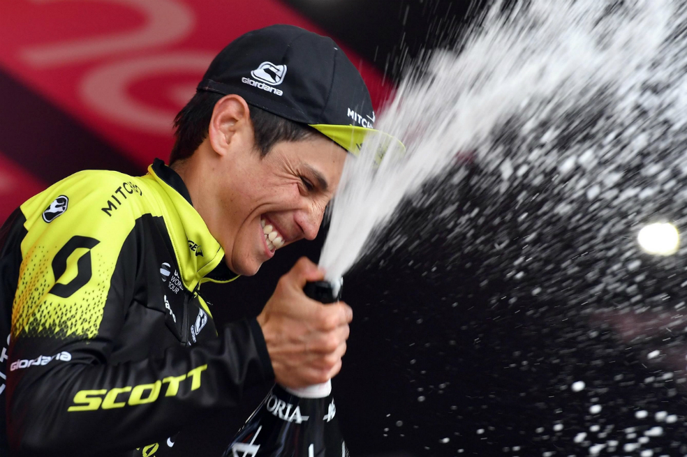 Chaves, a pescar en río revuelto en la segunda semana de Giro