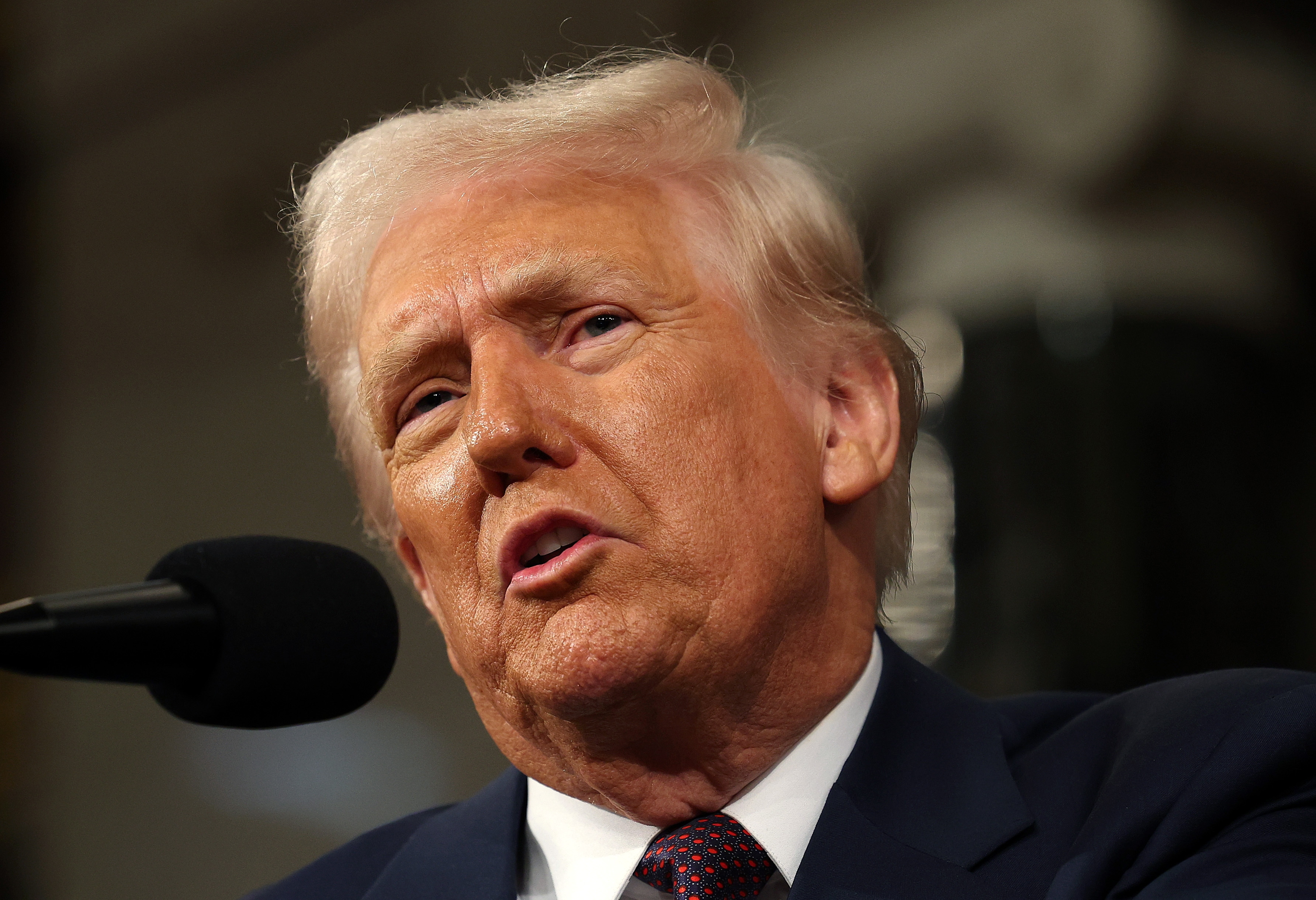WASHINGTON (United States), 05/03/2025.- US President Donald Trump (C) addresses a joint session of the United States Congress at theÂ US Capitol in Washington, DC, USA, 04 March 2025. (Estados Unidos) EFE/EPA/WIN MCNAMEE / POOL
