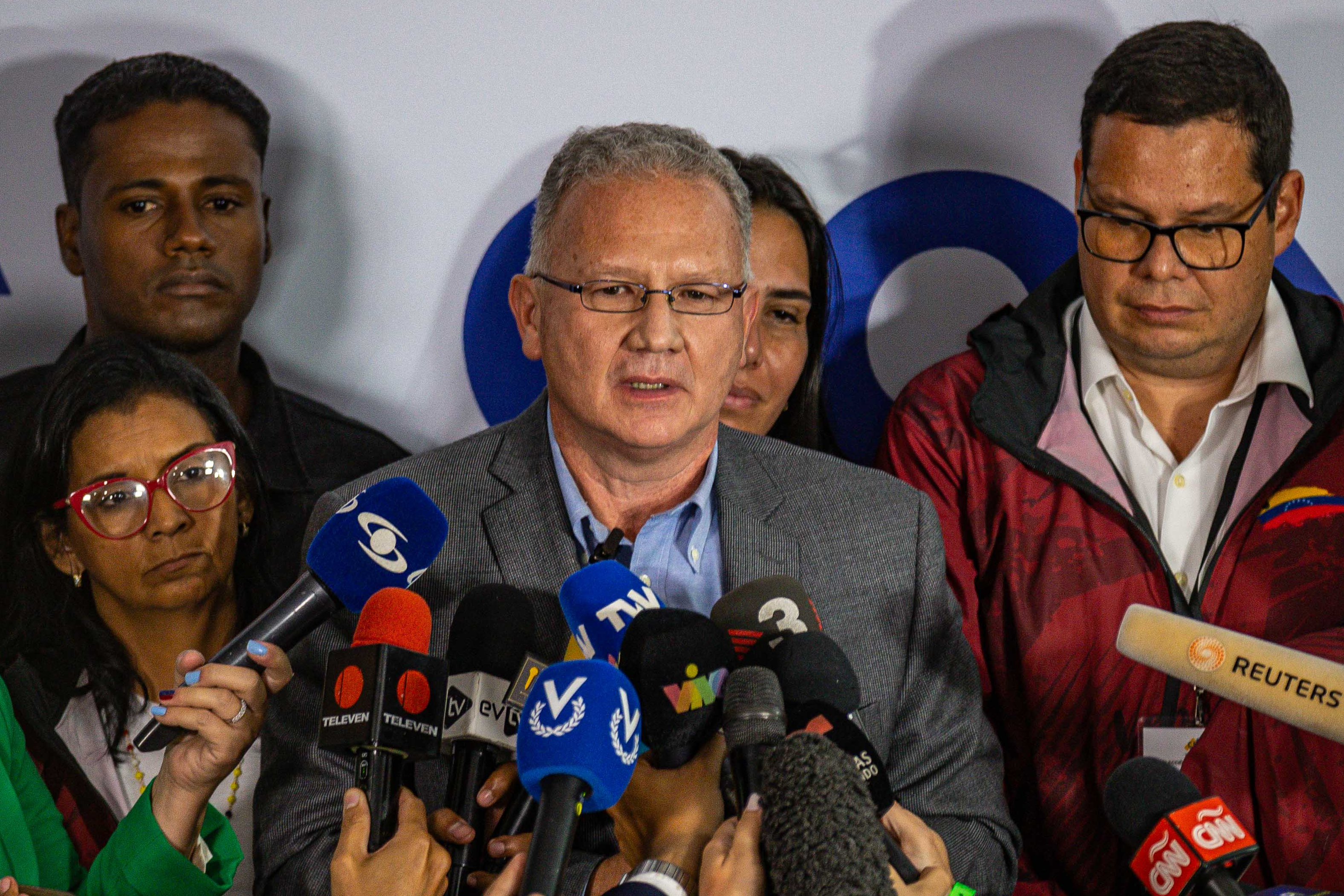 Perkins Rocha: 90 días detenido e incomunicado, denuncia familia del opositor