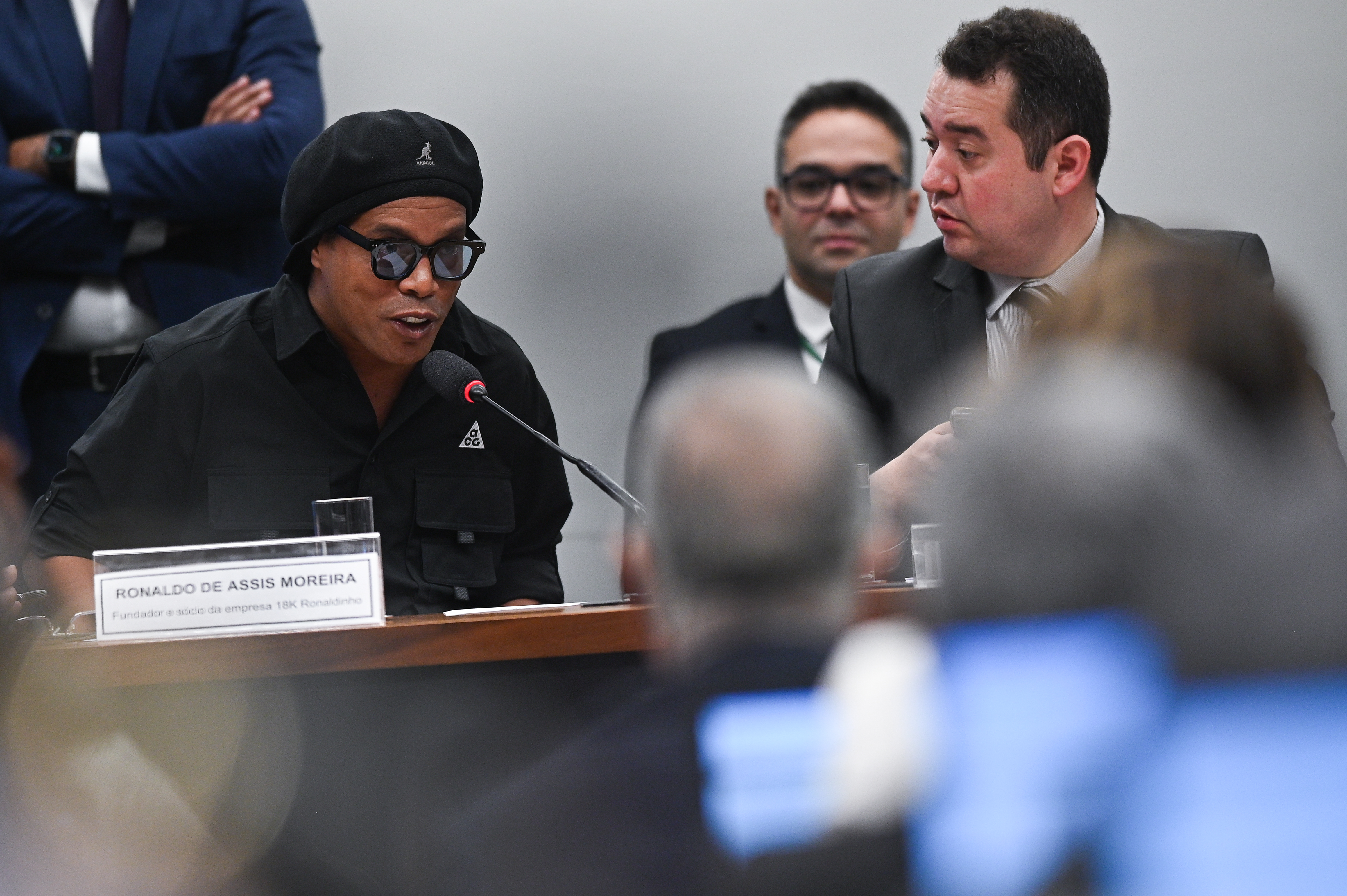 Ronaldinho negó relación con una estafa piramidal de criptomonedas en Brasil