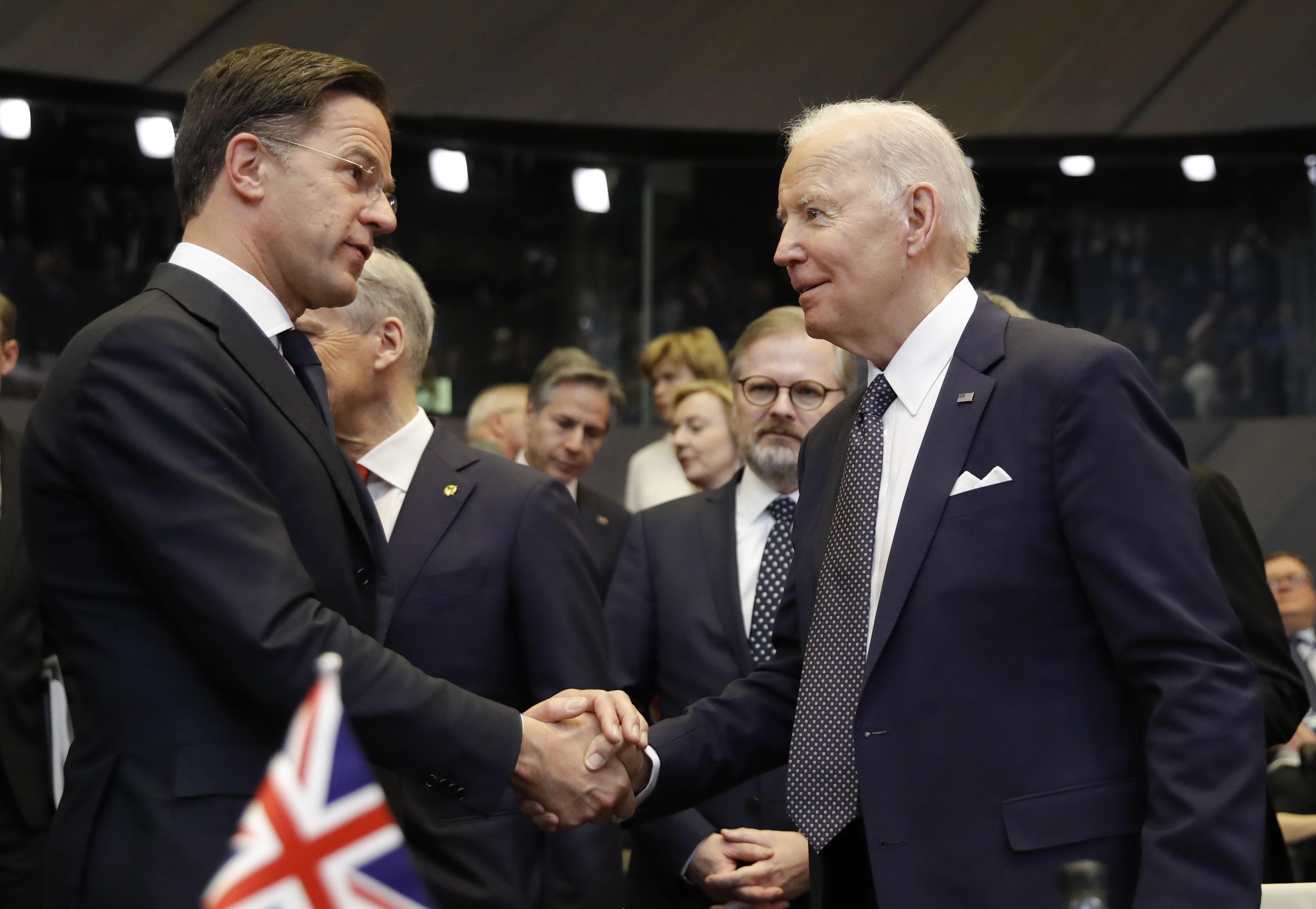 Este es el nuevo paquete de sanciones del G7 y la Unión Europea contra Rusia