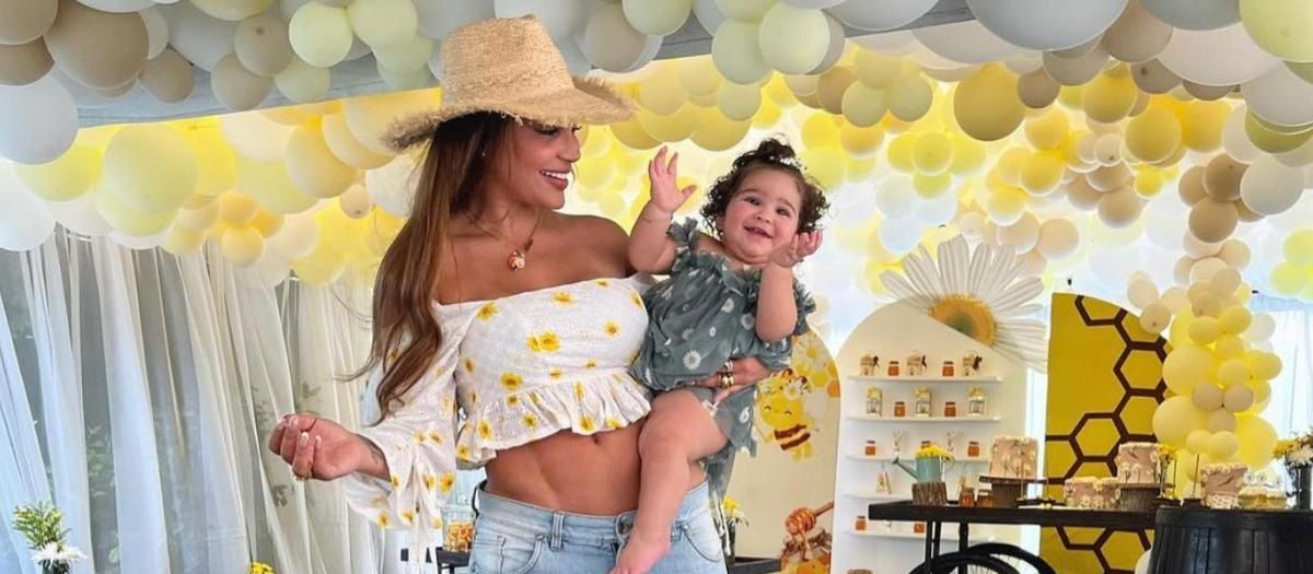 Lowe León rompió en llanto y habló de su hija con Andrea Valdiri: “eso no se hace”