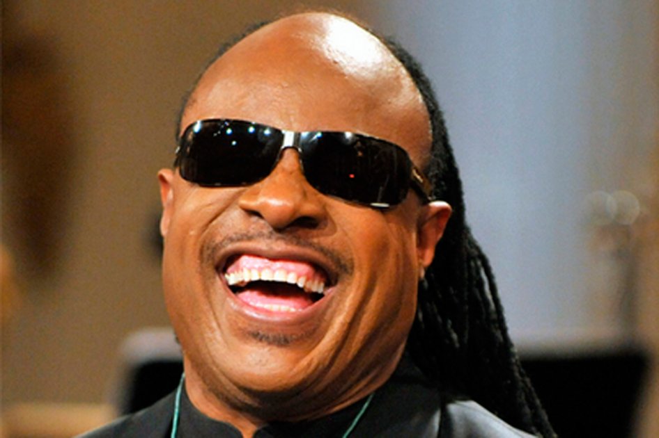 Stevie Wonder: ‘los homosexuales están confundidos’