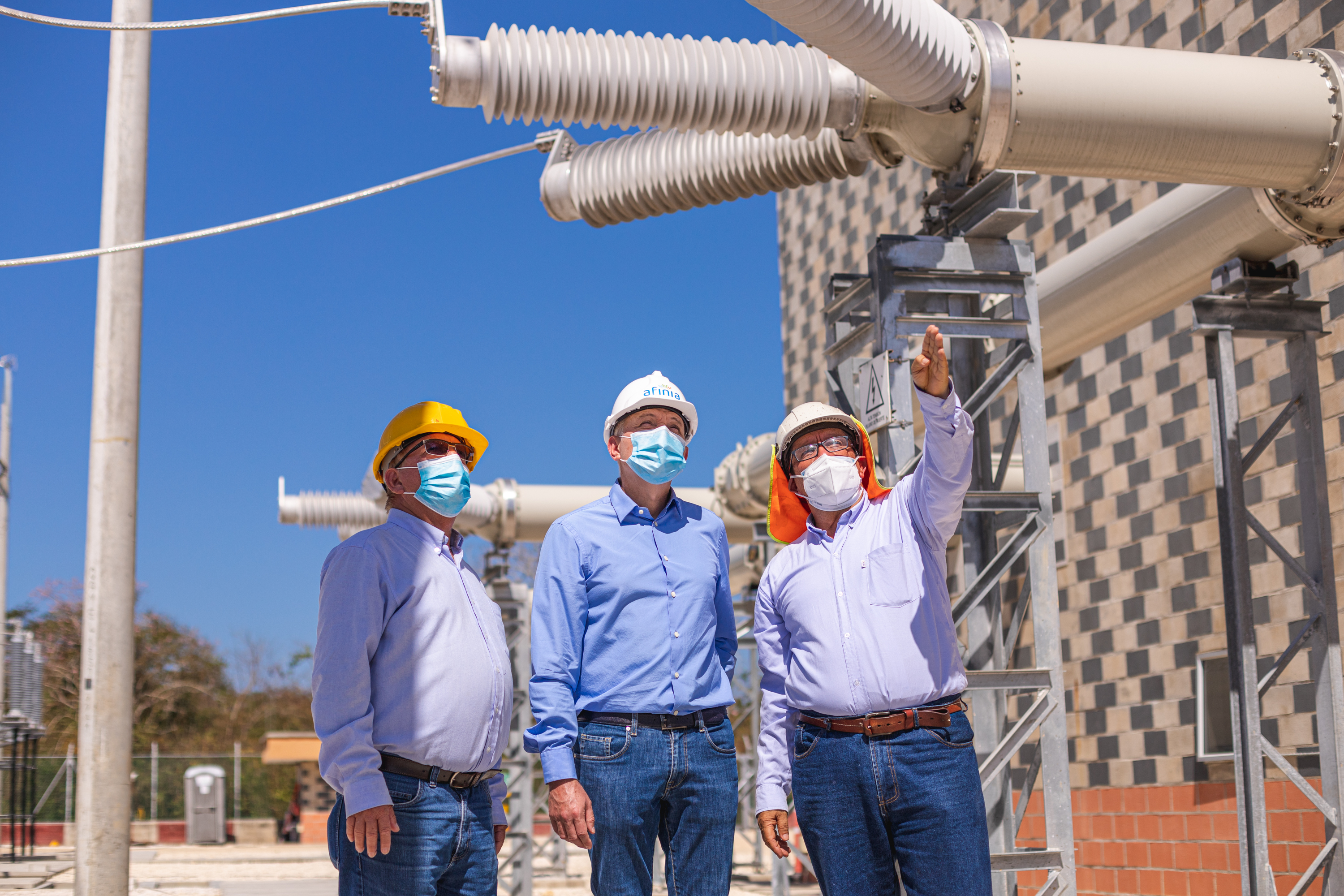 Comprometidos con llevar energía de calidad