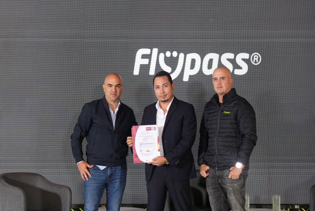 Flypass, primer aliado de pago electrónico en reducir 4.100 t de CO₂ en la región
