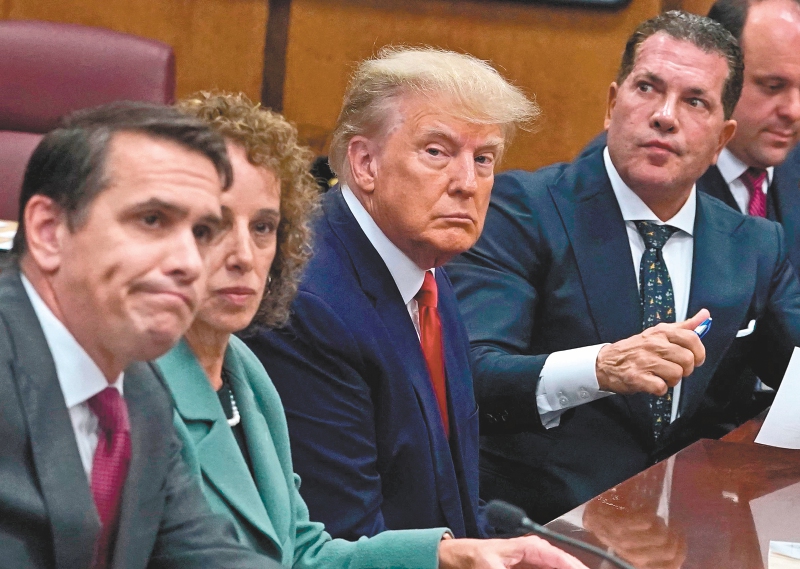 Trump, un candidato (opositor) en el banquillo