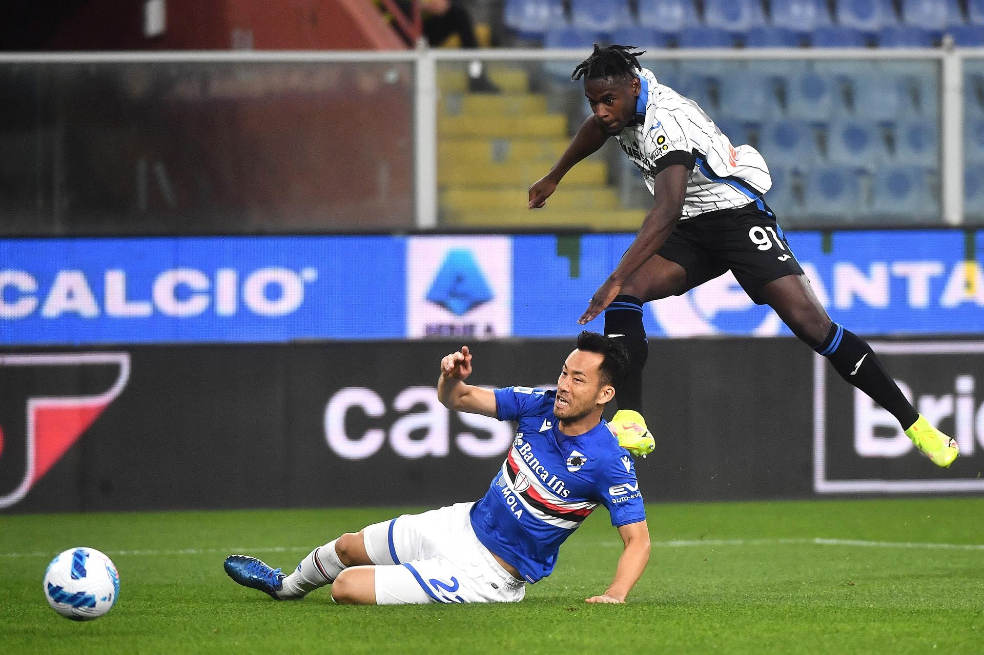 Duván Zapata anotó en el triunfo de Atalanta sobre Sampdoria