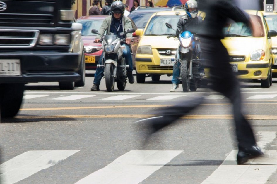 ¿Por qué los peatones en Bogotá son tan imprudentes?