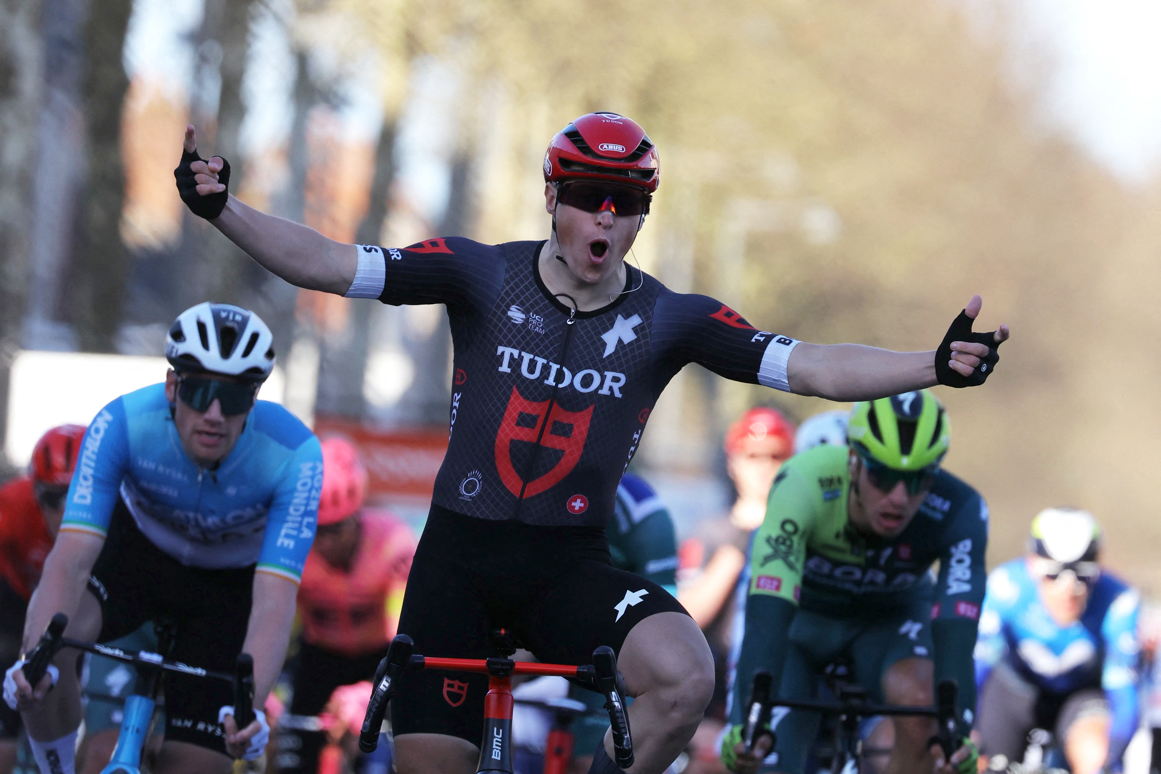 Arvid de Kleijn, ganador en la segunda etapa de la París-Niza.