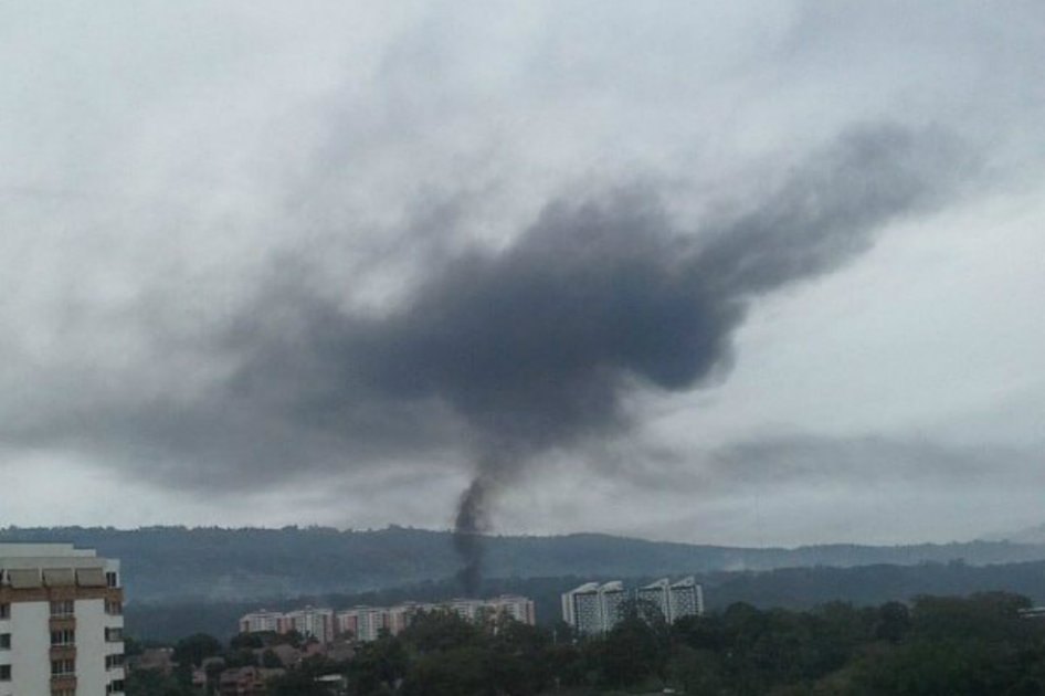 Alarma en Bucaramanga por explosión de transformador