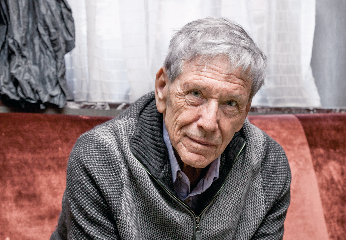 Amos Oz: Paradigma de amor y luz, luchador por paz e igualdad