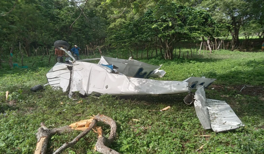 Dos personas murieron tras caída de avioneta en Juan de Acosta, Atlántico