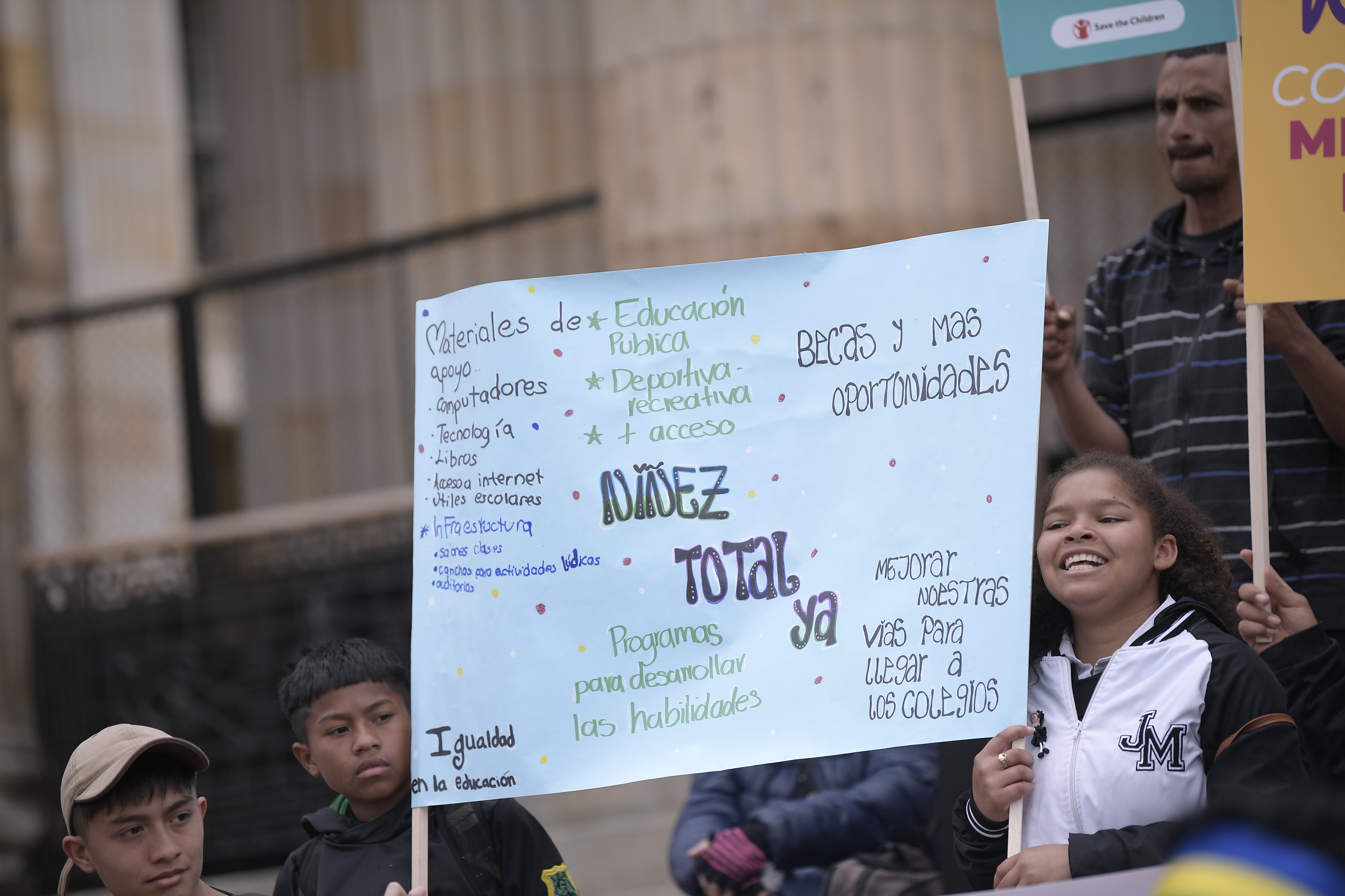 En Colombia, se necesitan $18 billones anuales hasta 2030 para una educación digna
