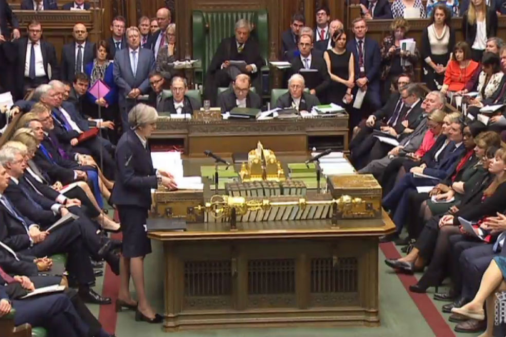 Theresa May pide unidad a los británicos al inicio del Brexit
