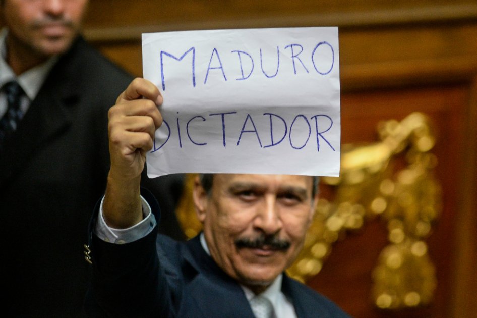 ¿Qué podría hacer la Asamblea Nacional contra Nicolás Maduro?