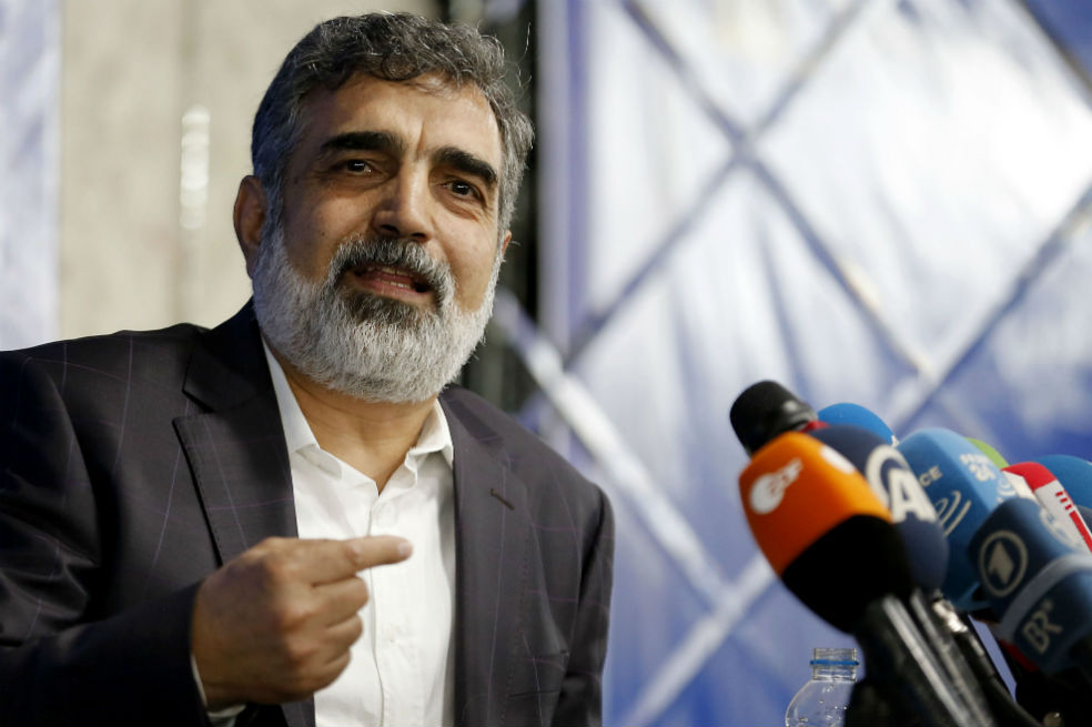 Behrouz Kamalvandi, vocero de la Organización de Energía Atómica de Irán (AEOI), responde sobre la demanda de Irán en la CIJ. / AFP