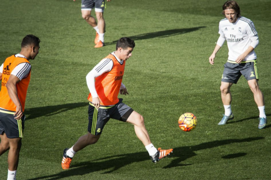 La molestia de James Rodríguez con Rafael Benítez