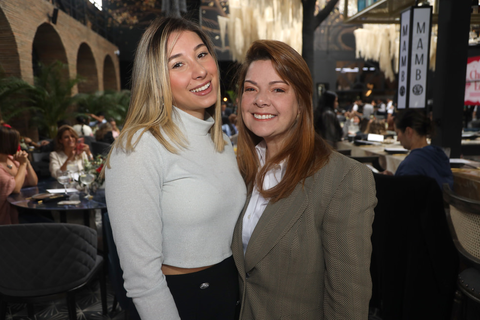 Luciana mora y Juliana barreto