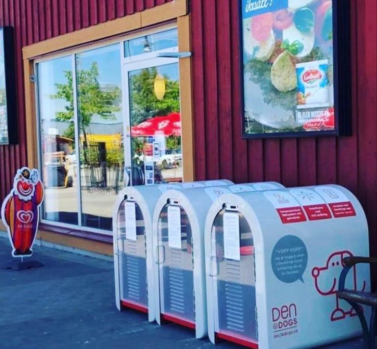 La solución de Noruega para no dejar a los perros atados en los supermercados