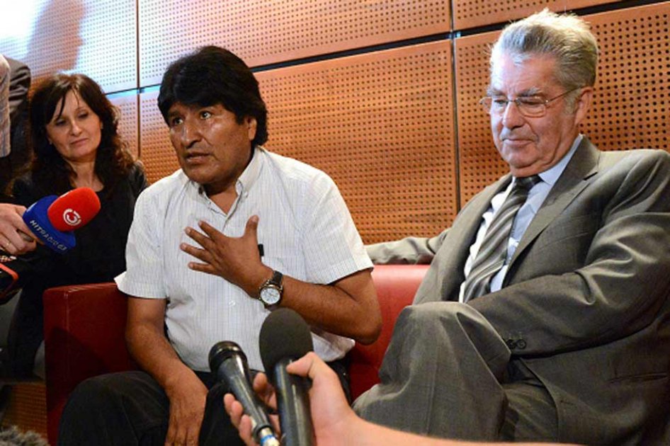 Congreso boliviano propone expulsión de embajadores de Francia, Portugal e Italia